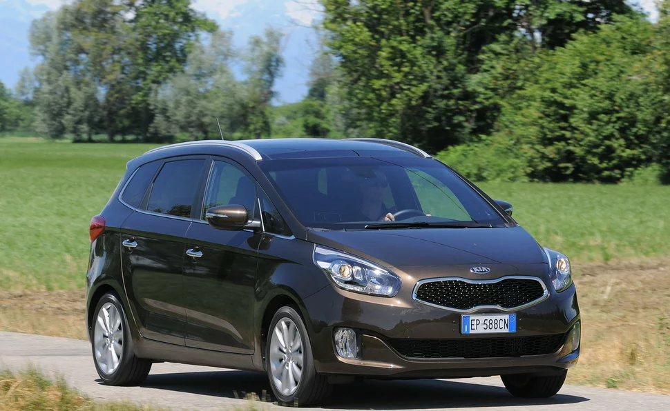 Kia Carens 7 Posti